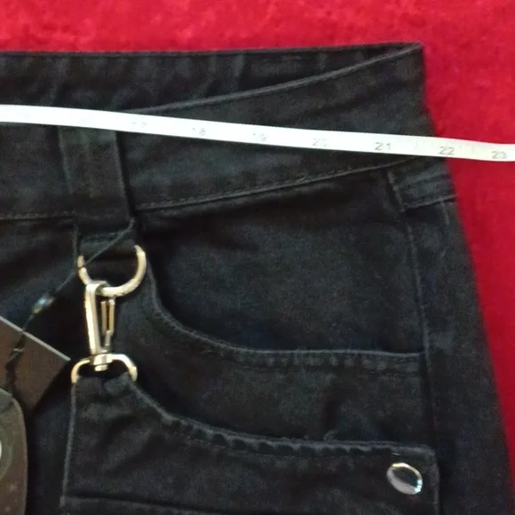 KILLSTAR FURY ROAD DISTRESSED GARTER SHORTS 4X Fits Like 1X - Picture 6 of 8